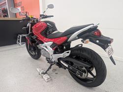 2009 Suzuki SFV650 GLADIUS Red