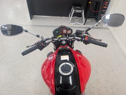 2009 Suzuki SFV650 GLADIUS Red