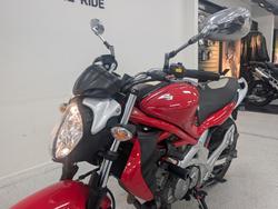 2009 Suzuki SFV650 GLADIUS Red