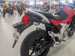 2009 Suzuki SFV650 GLADIUS Red