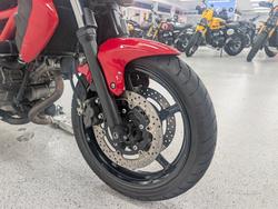 2009 Suzuki SFV650 GLADIUS Red