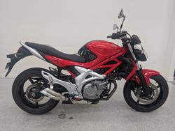 2009 Suzuki SFV650 GLADIUS Red