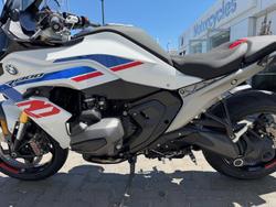 2025 BMW R 1300 RS Performance R 1300 White