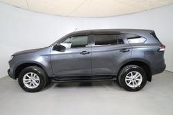 2022 Isuzu MU-X LS-M