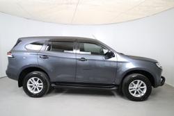 2022 Isuzu MU-X LS-M