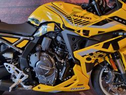 2025 Suzuki GSX-8R GSX-R Yellow
