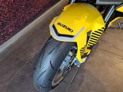 2025 Suzuki GSX-8R GSX-R Yellow