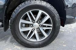 2019 Toyota Hilux SR5