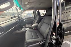 2019 Toyota Hilux SR5