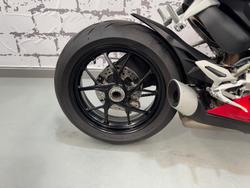 2022 Ducati Panigale V2 Panigale Red