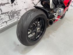 2022 Ducati Panigale V2 Panigale Red