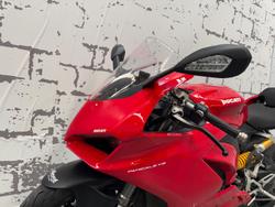 2022 Ducati Panigale V2 Panigale Red