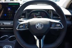 2025 MG MGS5 EV Essence 62