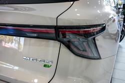 2025 MG MGS5 EV Essence 49