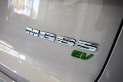 2025 MG MGS5 EV Essence 49