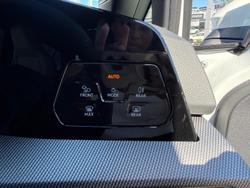 2025 Volkswagen Golf 110TSI R-Line