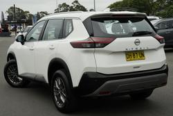 2023 Nissan X-TRAIL ST