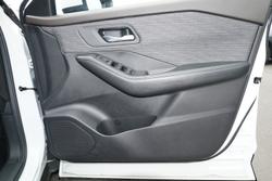 2023 Nissan X-TRAIL ST