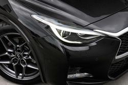 2016 INFINITI Q30 Sport Premium