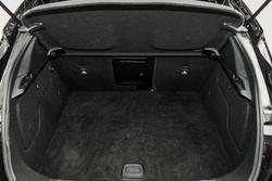 2016 INFINITI Q30 Sport Premium