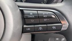 2025 Mazda 3 G25 Evolve SP