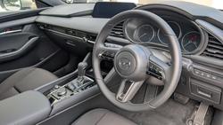 2025 Mazda 3 G20 Evolve