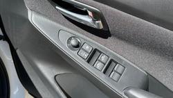 2025 Mazda 2 G15 Evolve