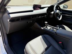 2025 Mazda 3 G25 Astina