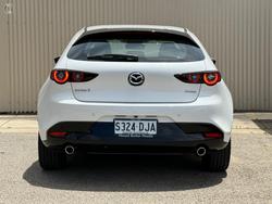 2025 Mazda 3 G25 Astina