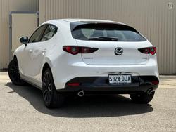 2025 Mazda 3 G25 Astina