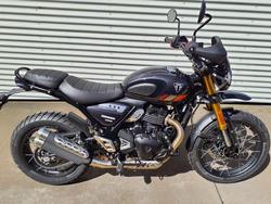 2025 Triumph Scrambler 400 XC Scrambler Grey