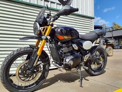 2025 Triumph Scrambler 400 XC Scrambler Grey