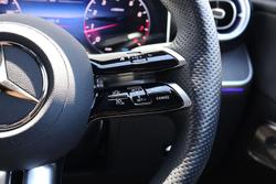 2025 Mercedes-Benz GLC-Class GLC300