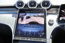 2025 Mercedes-Benz GLC-Class GLC300