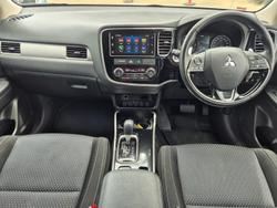 2018 Mitsubishi Outlander LS