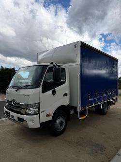 2025 Hino 300 Series 921