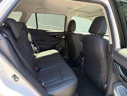 2025 Subaru Outback AWD Touring XT