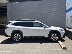 2025 Subaru Outback AWD Touring XT