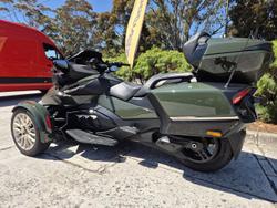 2023 Can-Am Spyder RT Sea-to-Sky Spyder RT Green