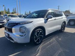 2023 Mitsubishi Outlander Exceed Tourer