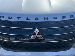 2023 Mitsubishi Outlander Exceed Tourer