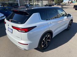 2023 Mitsubishi Outlander Exceed Tourer