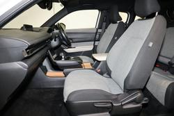 2022 Mazda MX-30 G20e Evolve