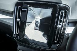 2025 Volvo XC40 Ultra B4 Bright