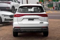 2025 Chery Tiggo 8 Super Hybrid Urban