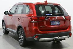 2018 Mitsubishi Outlander ES