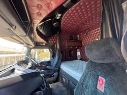 2016 Kenworth K200 Big Cab 6X4 Prime Mover **Service History**