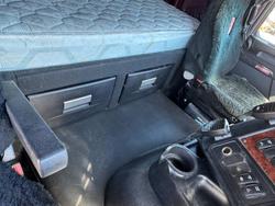 2016 Kenworth K200 Big Cab 6X4 Prime Mover **Service History**