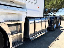 2016 Kenworth K200 Big Cab 6X4 Prime Mover **Service History**