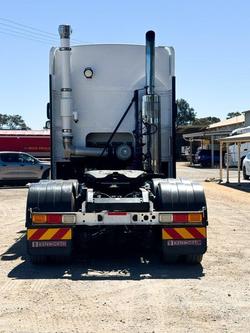 2016 Kenworth K200 Big Cab 6X4 Prime Mover **Service History**